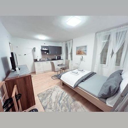 Apartments Isra Πιράν Εξωτερικό φωτογραφία